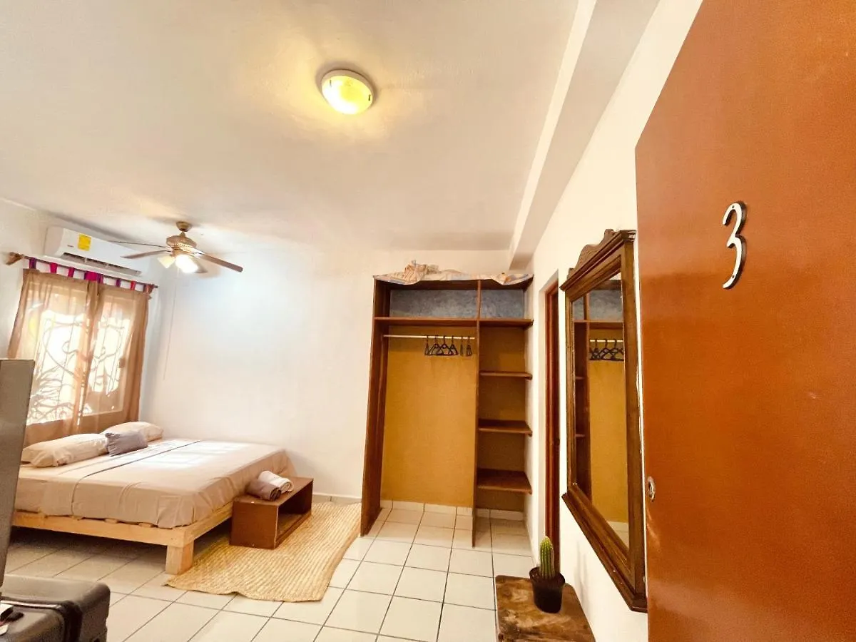 Gasthof Hotel Anana Coliving Playa del Carmen
