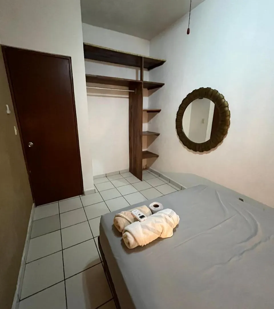 Hotel Anana Coliving Playa del Carmen 0*,
